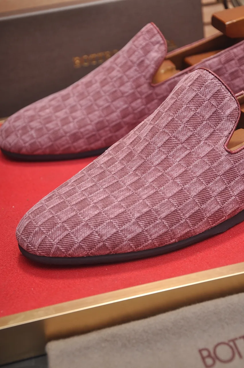 Men's shoes 💰460💶 [Botteg Venetta (BV)] (wallet shoes) exclusive new model official website new model The upper is made of high-quality top calfskin. Delicate feel and flowing luxurious texture. Tailored for refined men to create a noble aura. Delicate and regular Mark hand stitching. Smooth lines. Full sheepskin lining, comfortable to wash sweat. 38-44